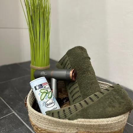 דירה 